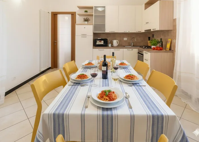 Апартаменты Perla D'amare *